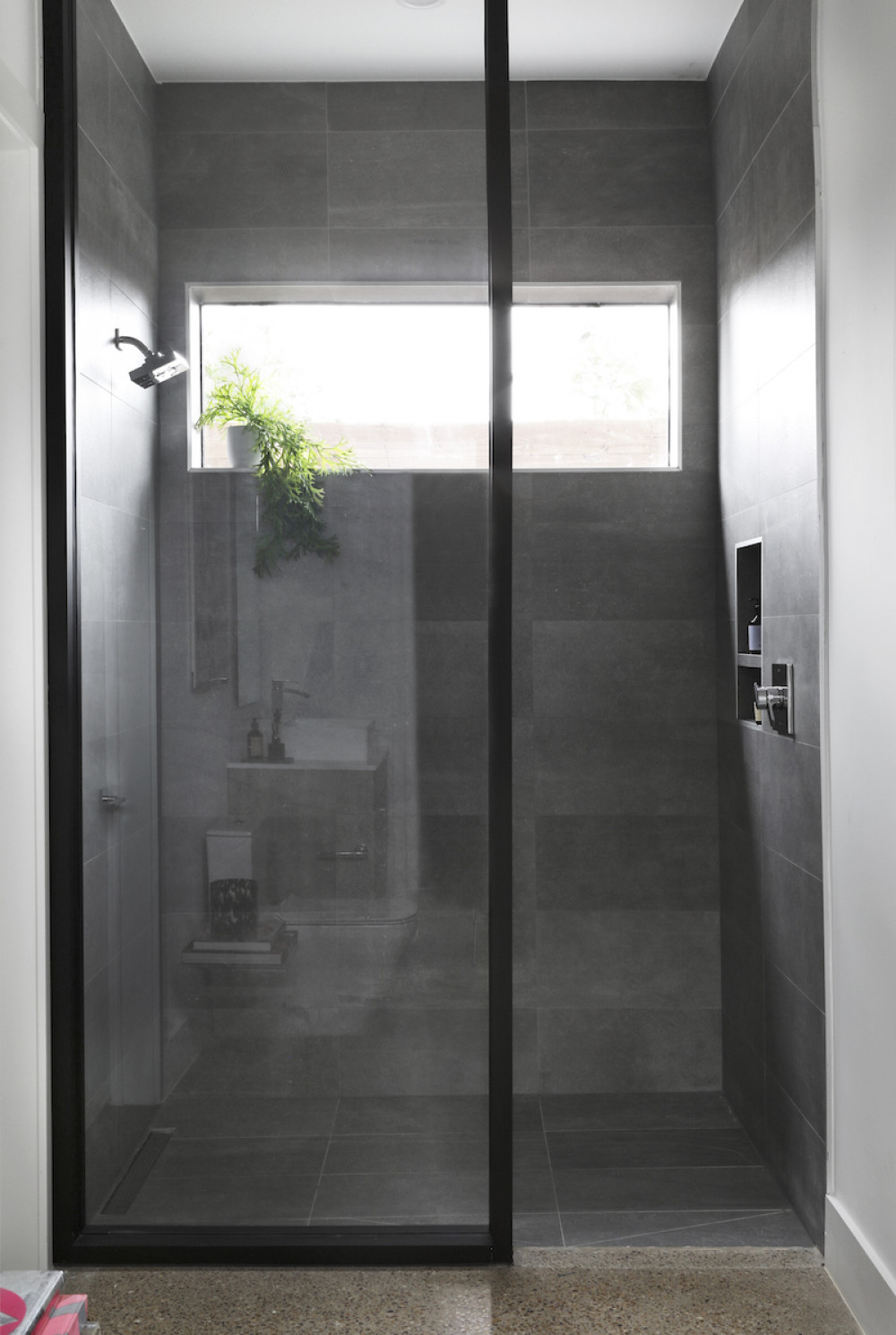 bathroom-shower-interior-design-gray-tile