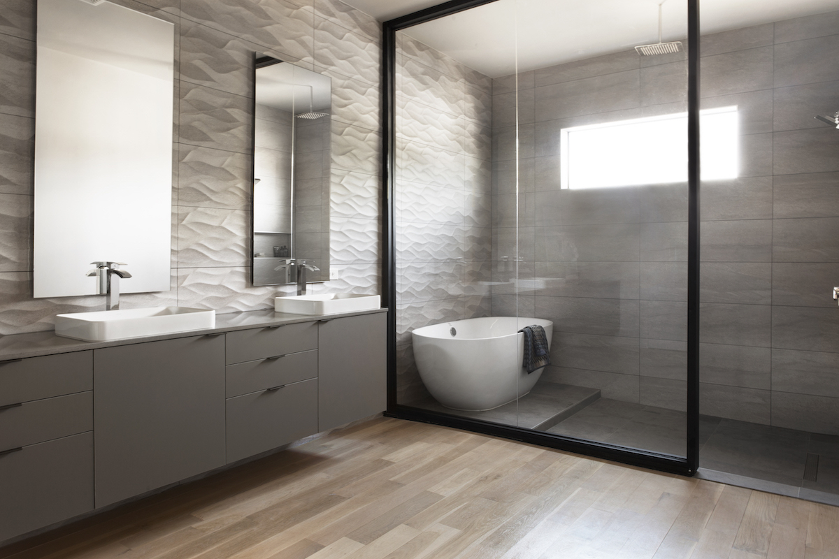 bathroom-vanity-design-textured-wall-dallas-tx
