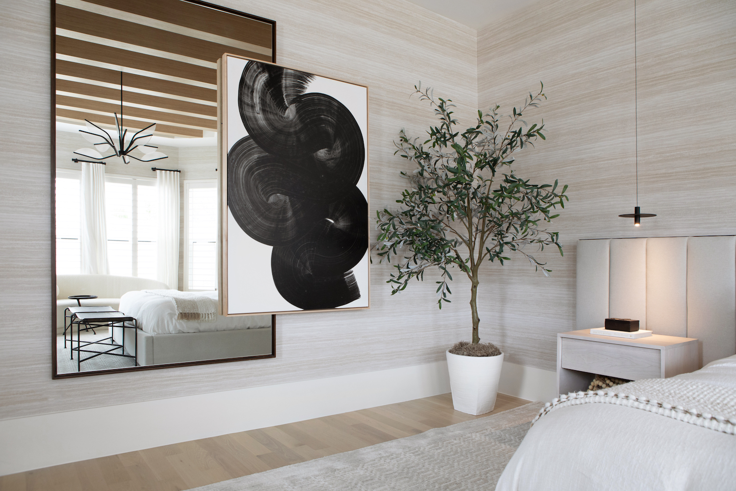 bedroom-mirror-artwork-overlay-interior-design