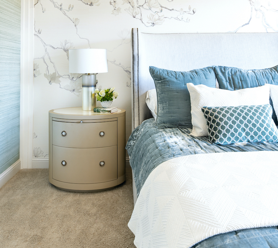 beyond-interior-design-bedroom-design-wallpeper-accent-wall