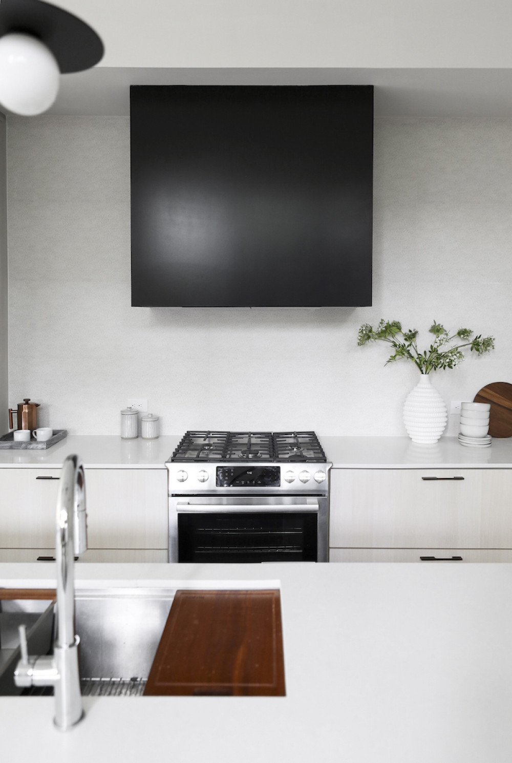 stainless-steel-gas-range-kitchen-beyond-interior-design