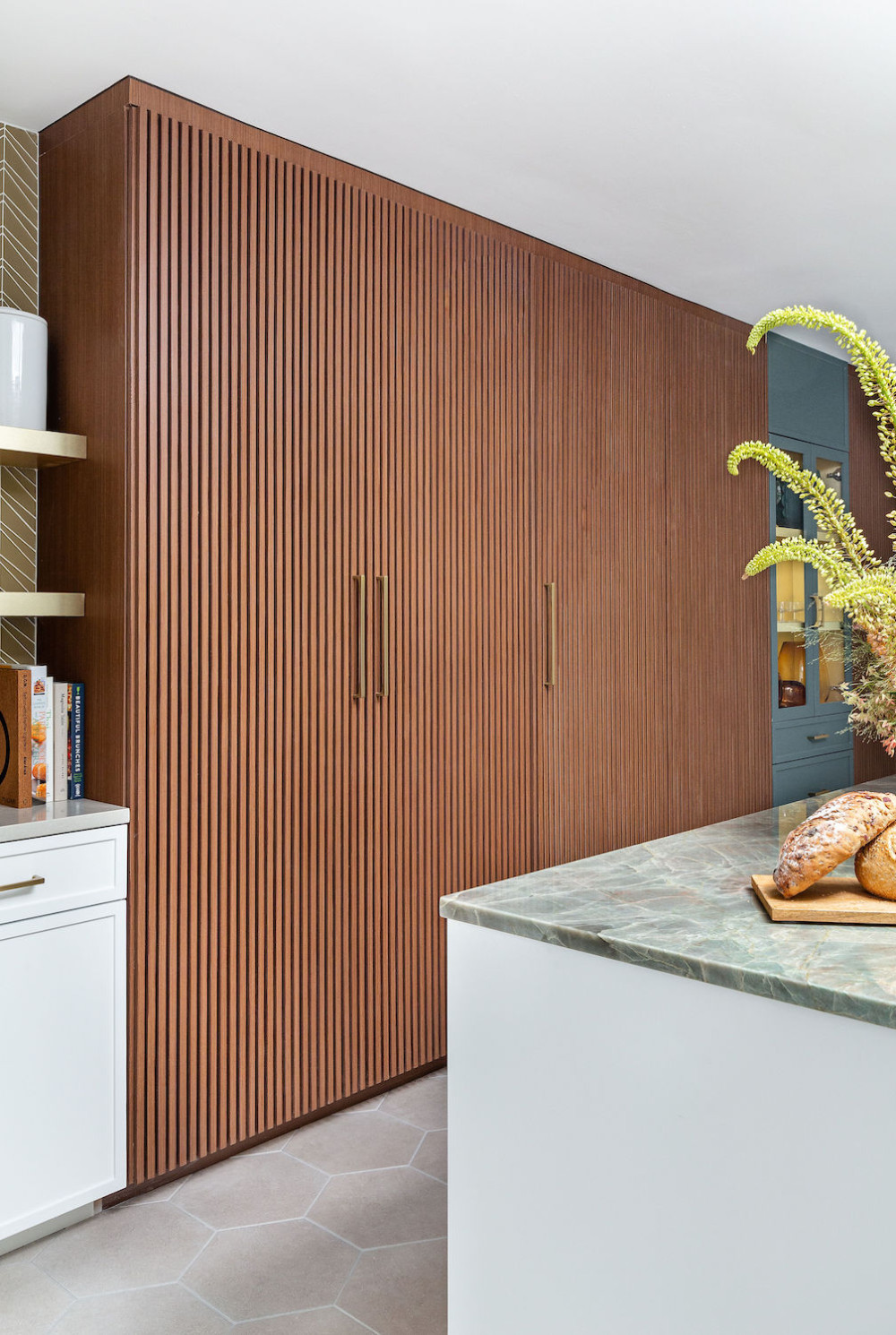 woof-cabinets-kitchen-design-beyond-id