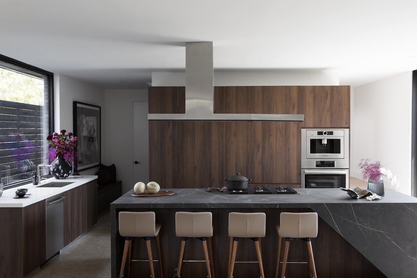 beyond-interior-design-high-chairs-black-kitchen-island